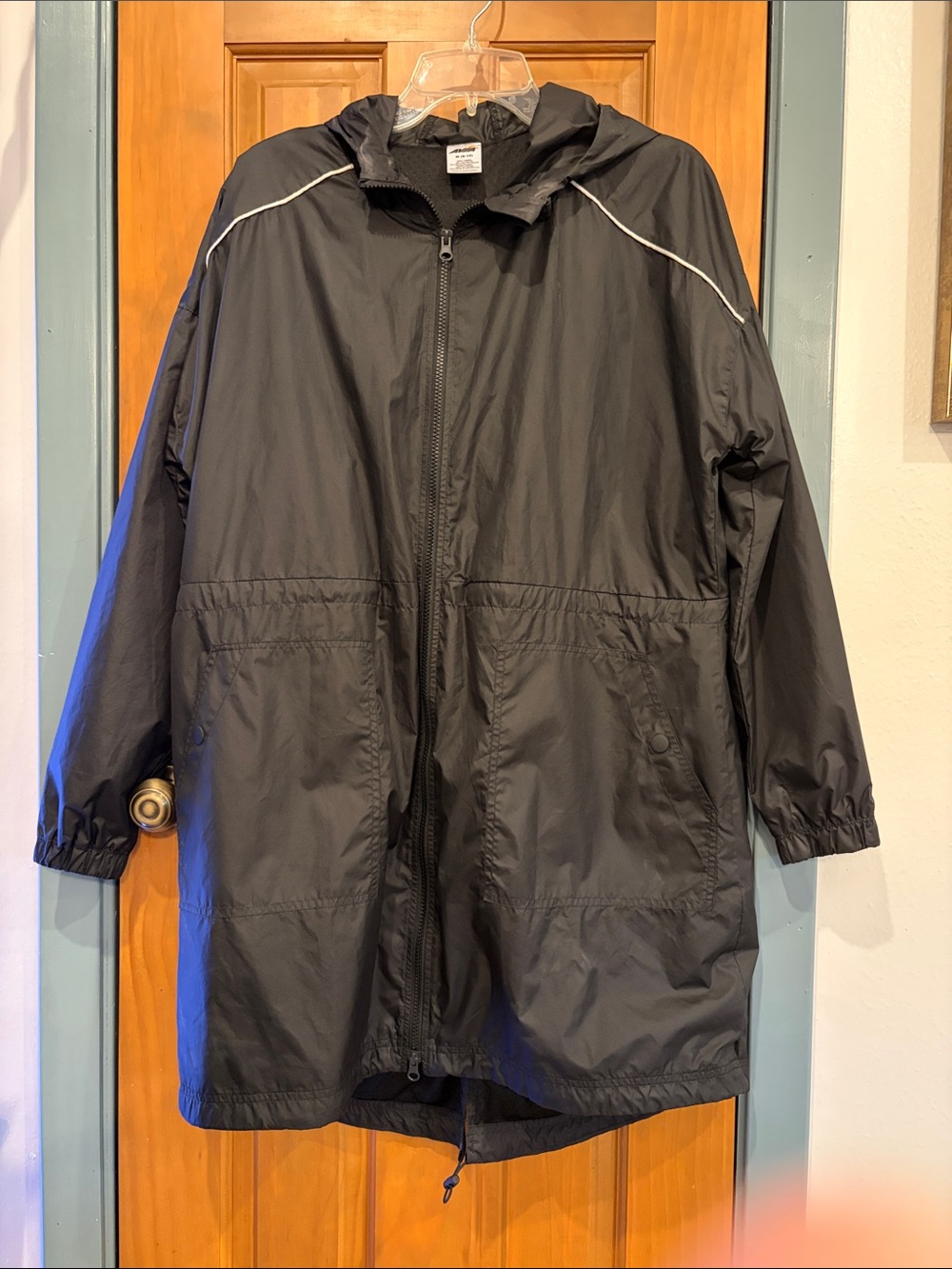 Avia Black Hooded Raincoat